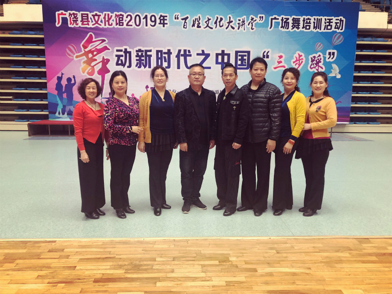 微信图片_20190416194911_meitu_5.jpg